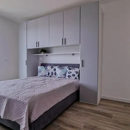 Apartment Stella Tower *