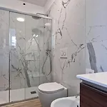 Stella Tower Apartman *
