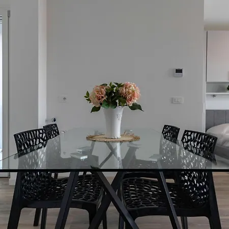 Stella Tower Apartman *